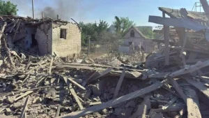 РФ вдарила КАБом по Запоріжжю: удар прийшовся по приватному сектору, є постраждалі