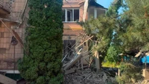 Вибухи у Слов’янську 24 серпня: ворог вдарив по центру міста, є поранені