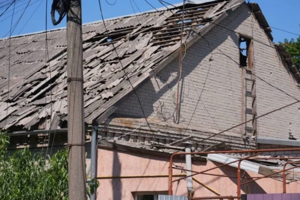 Вибухи в Запоріжжі 10 серпня: після удару КАБом виникли пожежі, є поранені