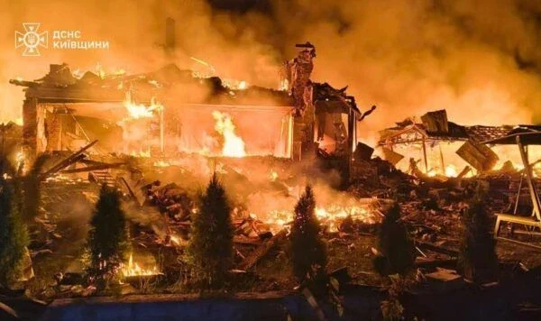 Вибухи в Пухівці: ударами РФ знищено будинок, серед трьох загиблих — дитина