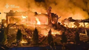 Вибухи в Пухівці: ударами РФ знищено будинок, серед трьох загиблих — дитина